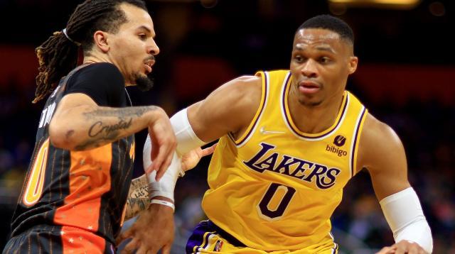 PA视讯官网-战热火前湖人收获俩好消息：韦少冷静+浓眉伤愈